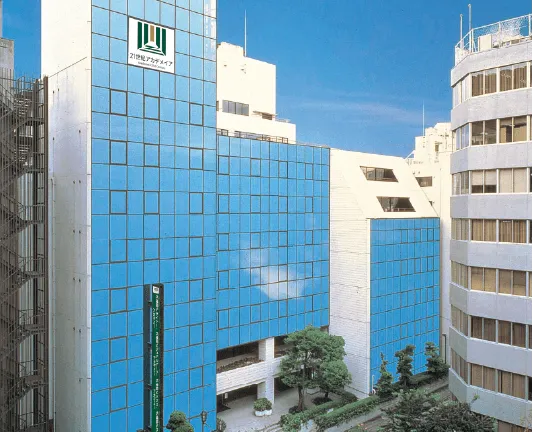 博多駅前総合校舎1号館